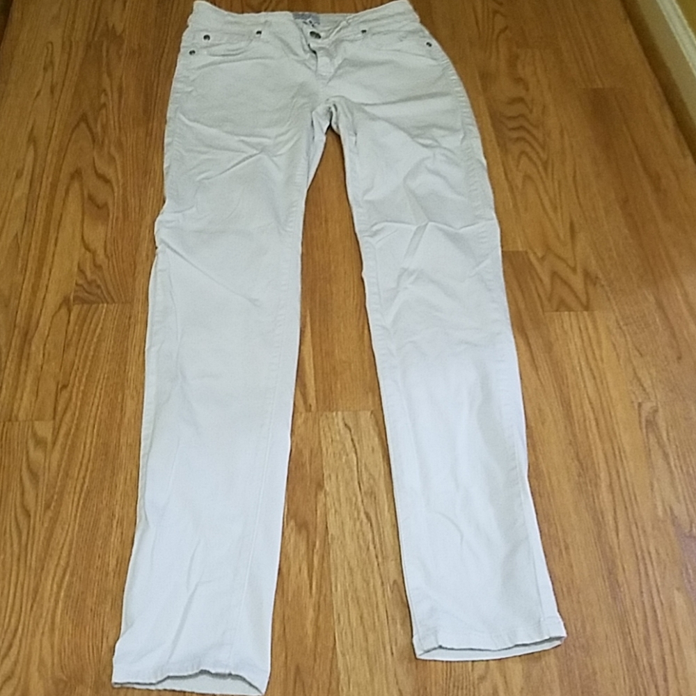 Womens white Jean's
